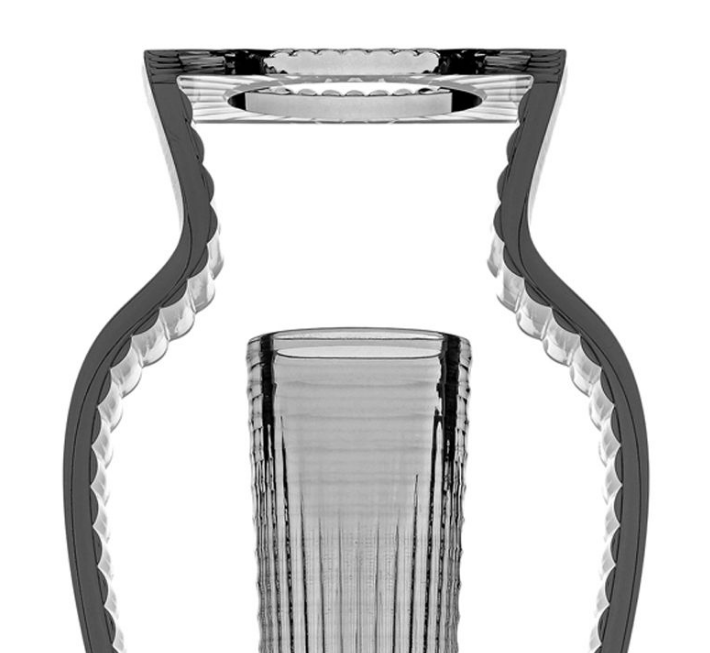 Kartell I Shine voorraad vaas in fumé, detail van de hals met ribbelrand