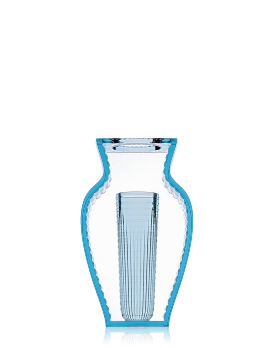 I Shine vaas van Kartell in blauw, mooi vormgegeven, volledig aanzicht.