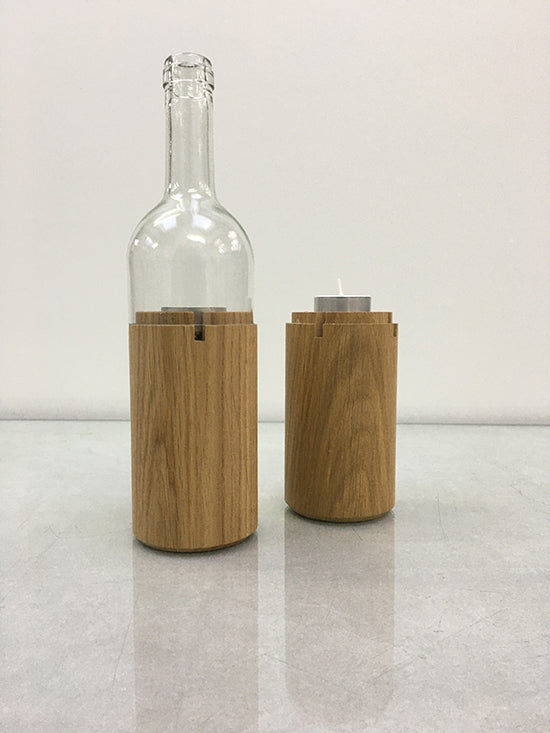 Alessi windlicht met helder glas op houten voet, ontwerp Jette Scheib
