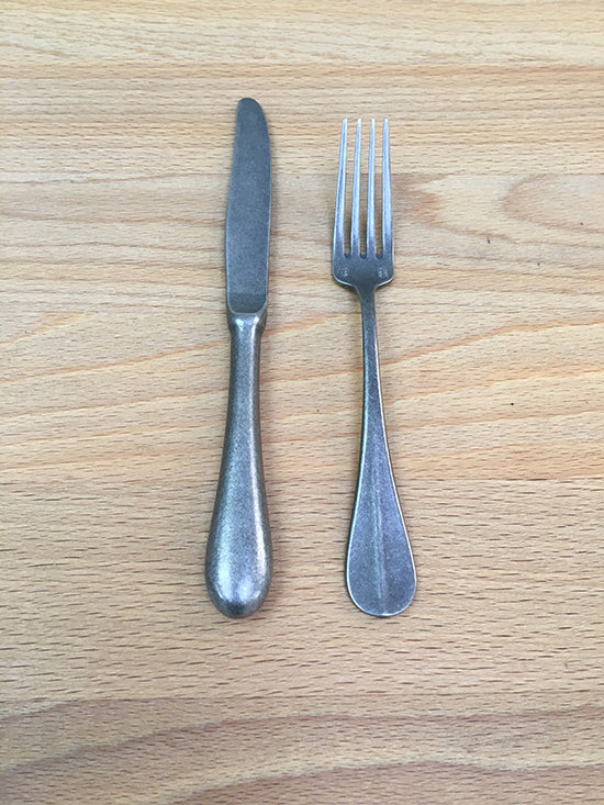 Aoyoshi Baguette dessert knife and fork side by side, anthracite steel