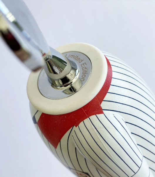 Detail of cork mechanism on Sandro FILA Collector's corkscrew, with 'Limited Edition' print