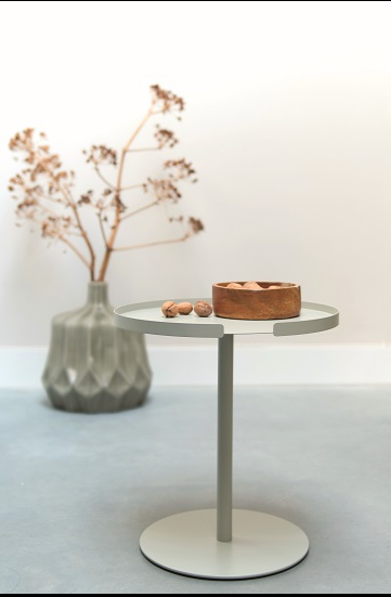 Ronde bijzettafel met blad met uitsparing, in mat grijze poedercoating