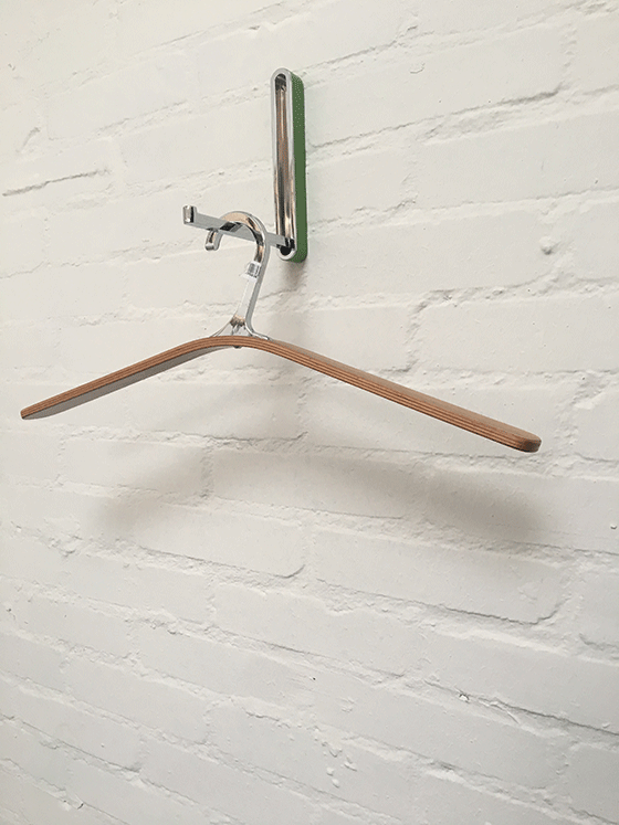 Klaphaak Canoa opengeklapt met hanger, groen en chroom