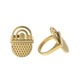 Alessi Fresia-ring in goud van Elena Salmistraro, band met geometrisch motief, voor- en zijaanzicht