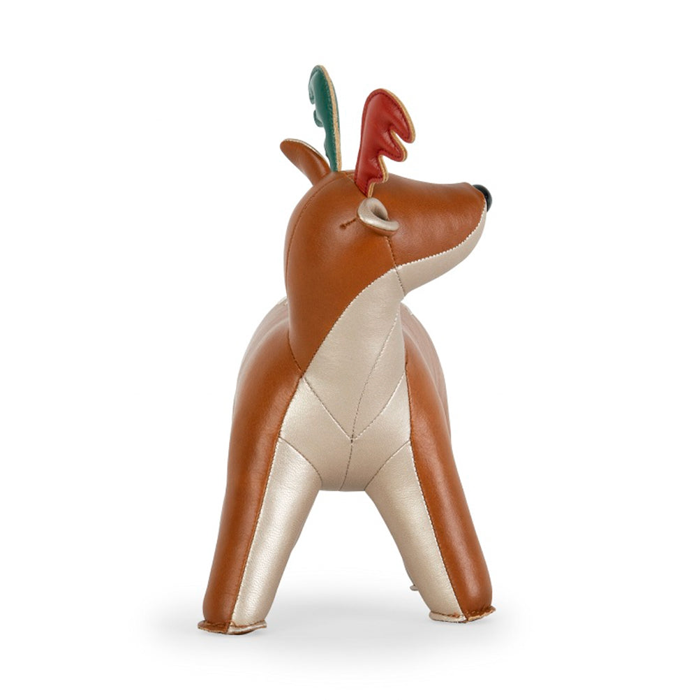 Vooraanzicht van Deer Luke boekensteun, close-up van groen en rood oor