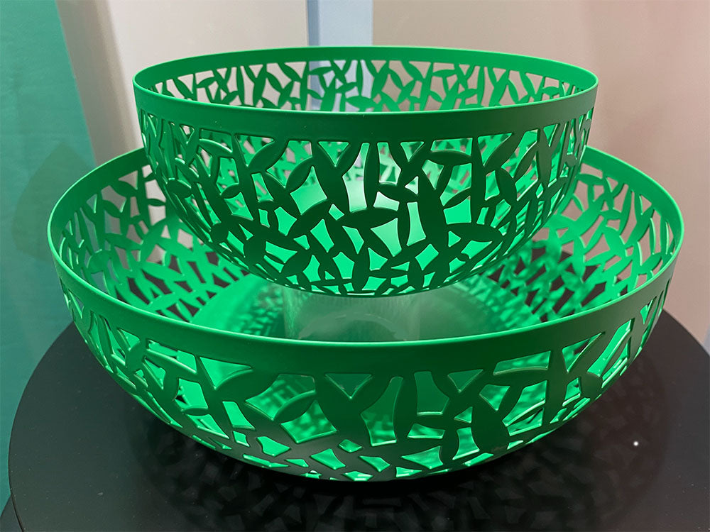 Alessi CACTUS schaal in twee formaten naast elkaar, beide in groen