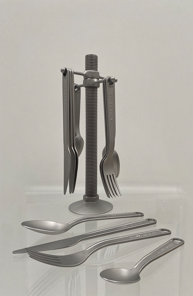Alessi bestek los en op bestek-bout: mes, vork, lepel en grote theelepel