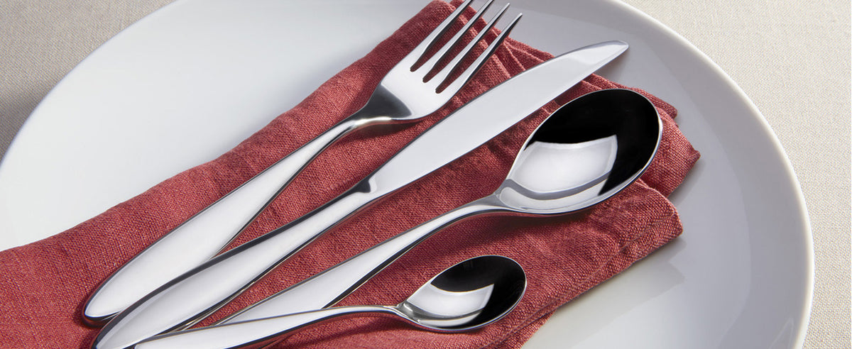 Alessi Mami bestek, detail van vork, mes en lepels