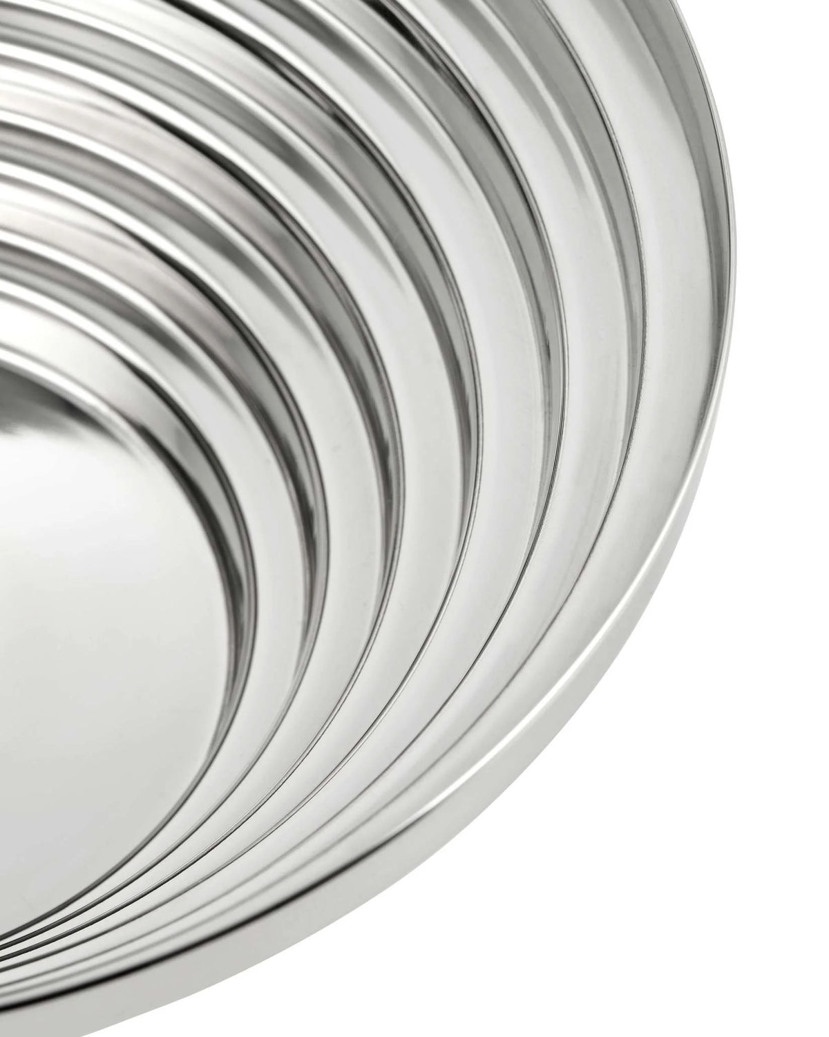 Maya schaal van Alessi, detail van de getrapte, geribbelde rand