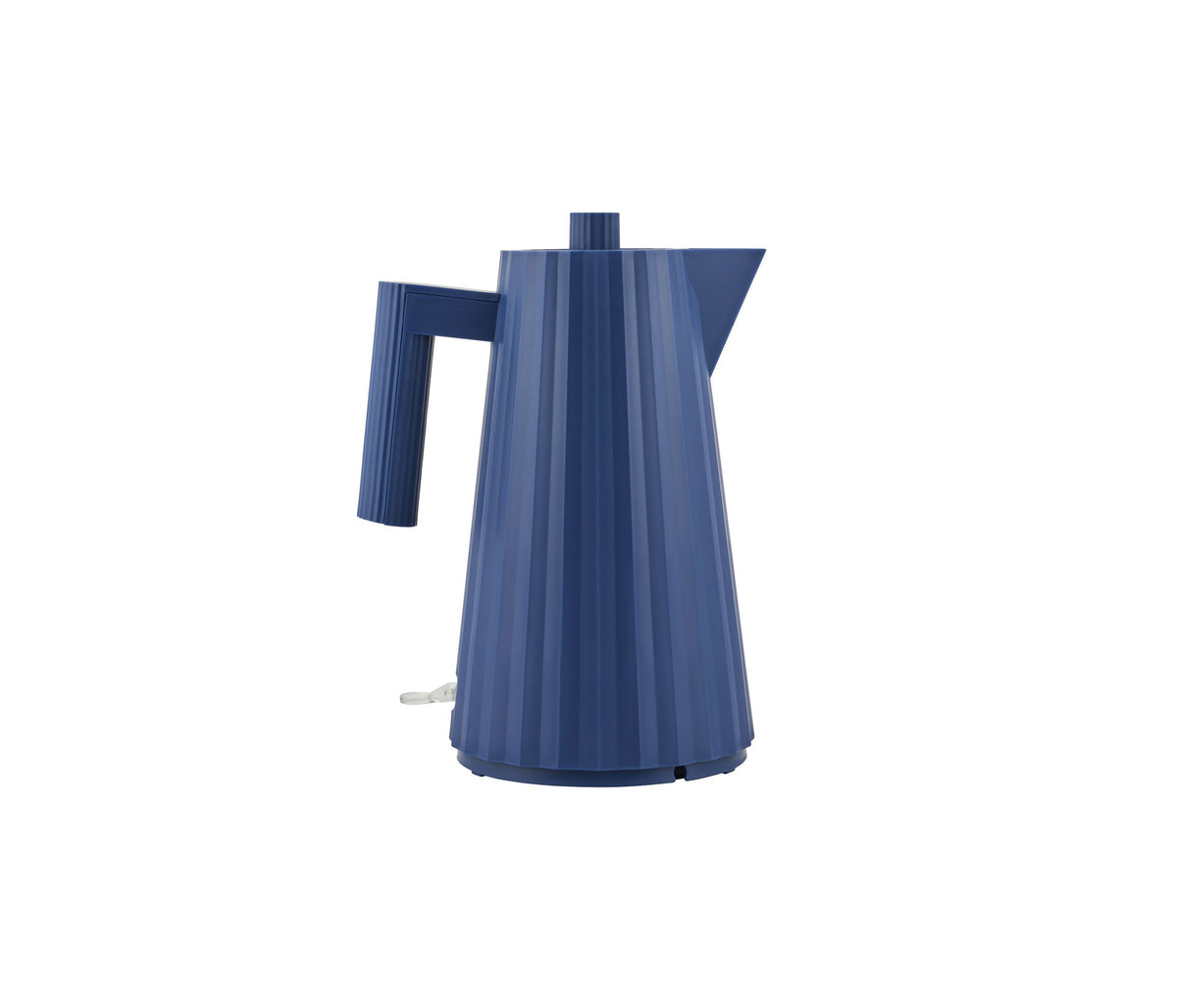 Plissé waterkoker van Alessi, blauw, hoge uitvoering van 1,7 liter, ontwerp Michele De Lucchi