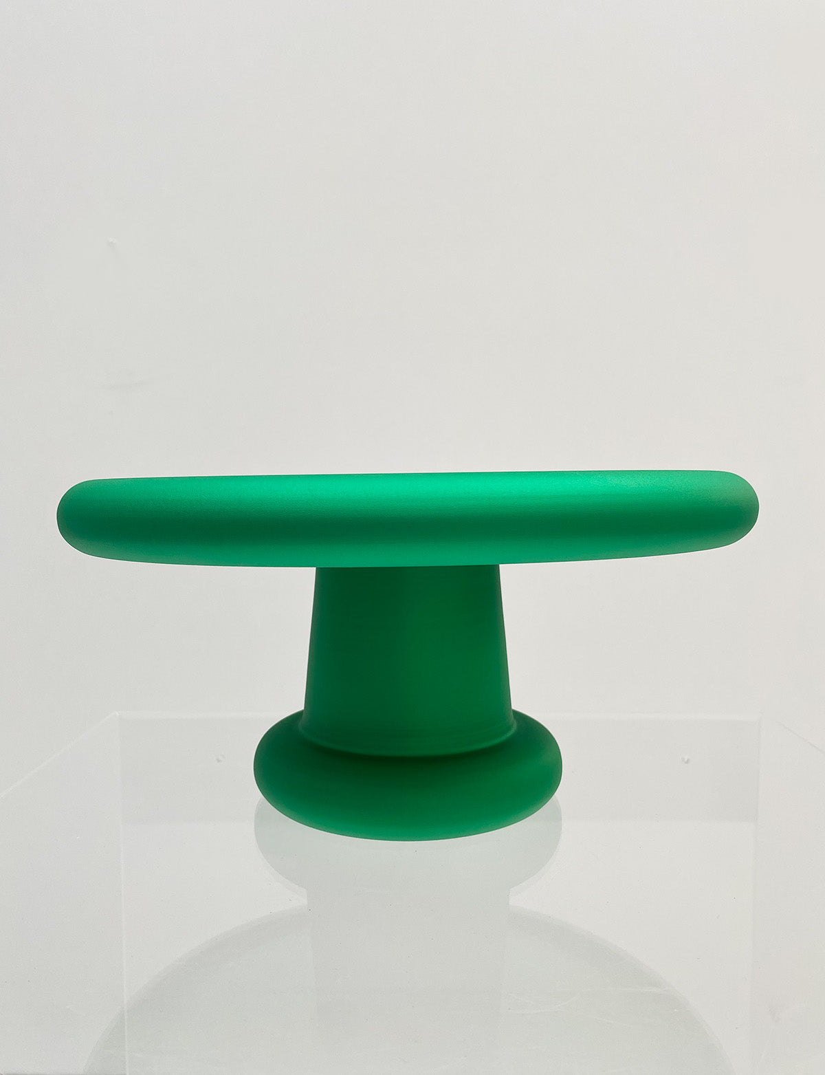 Discolo cakestand in groen, frontaal aanzicht