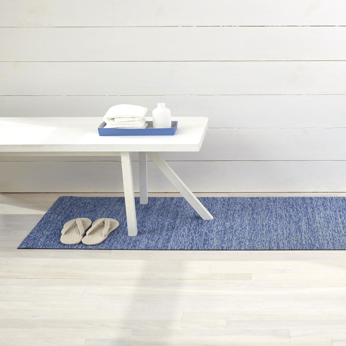 Chilewich Heathered Cornflower als runner van 61 x 183 cm