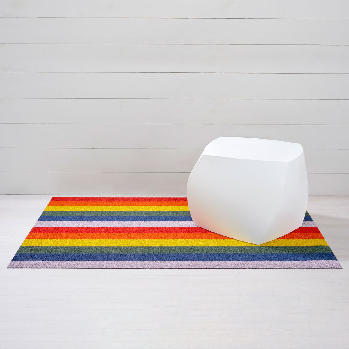 Chilewich Pride Stripe Rainbow als big mat van 91 x 152 cm