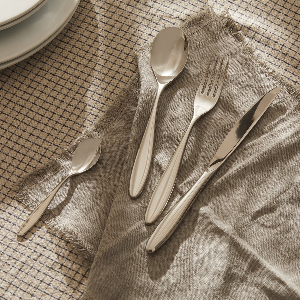 Alessi Mami dinervork SG38/2 op tafel