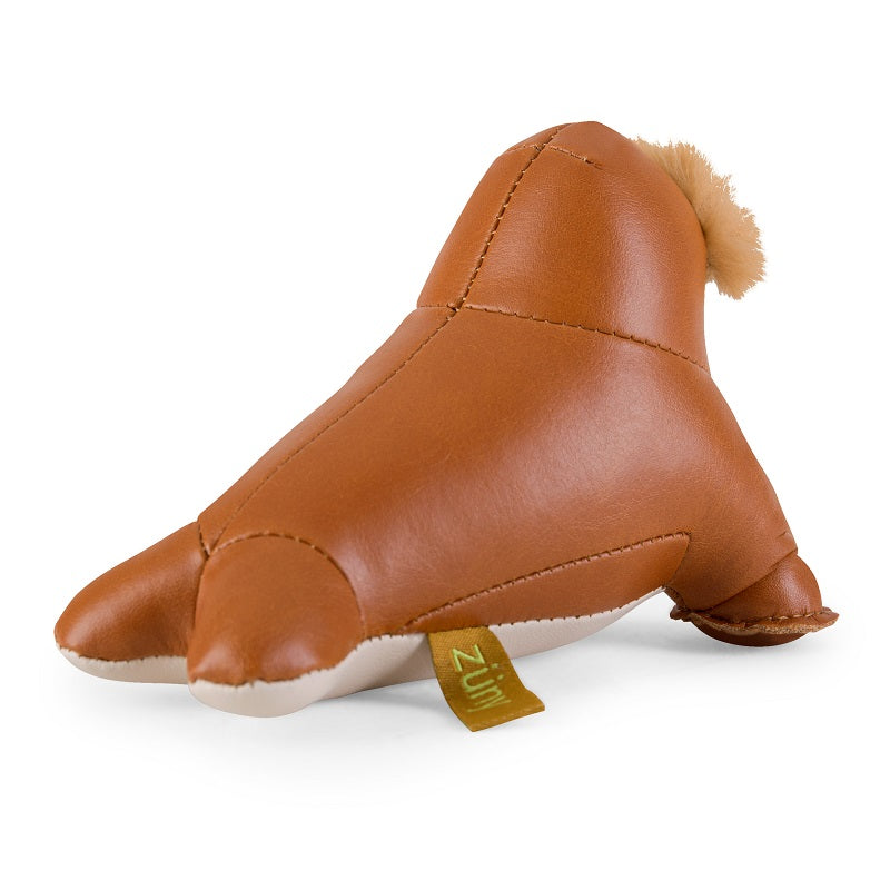 Zuny Walrus Walu paperweight