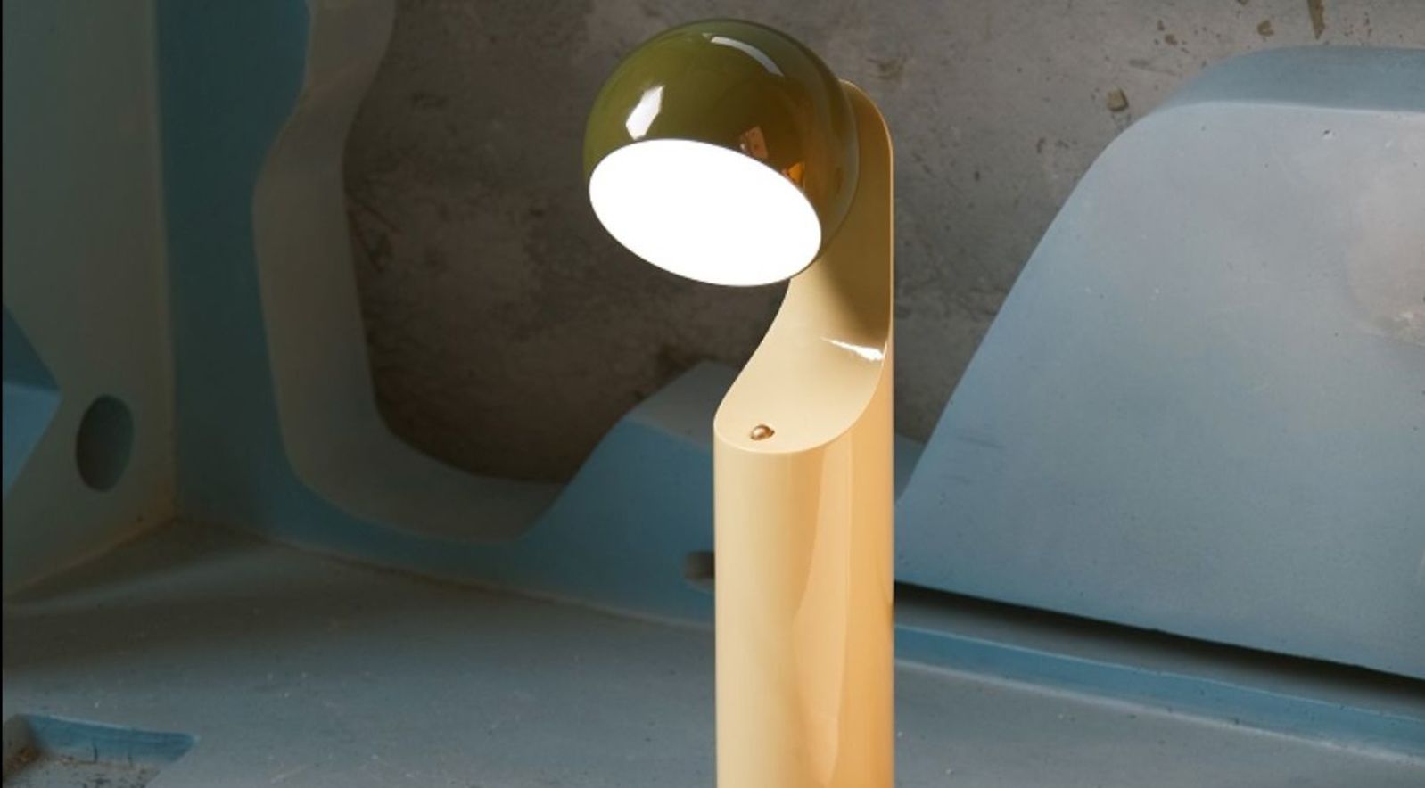  Mono Portable Retro Lamp Olive-Yellow